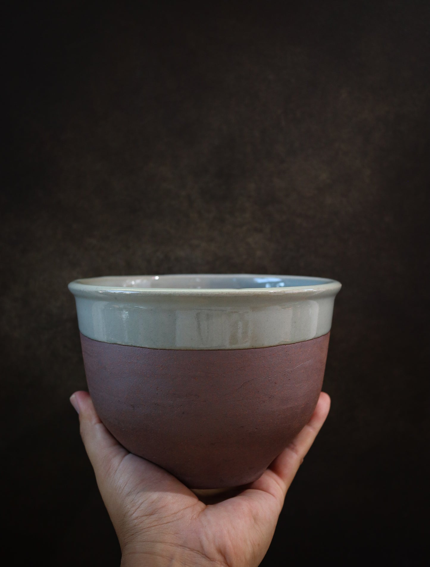 伝市鉢 コウロ型  "Gray Rim"