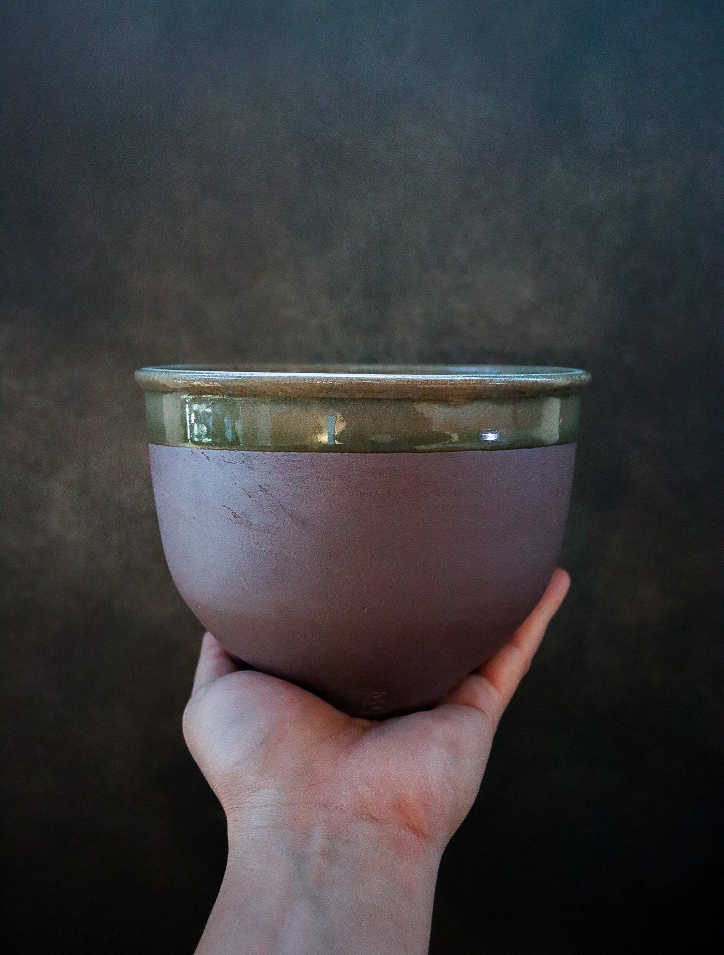 伝市鉢 コウロ型  "Green Rim"
